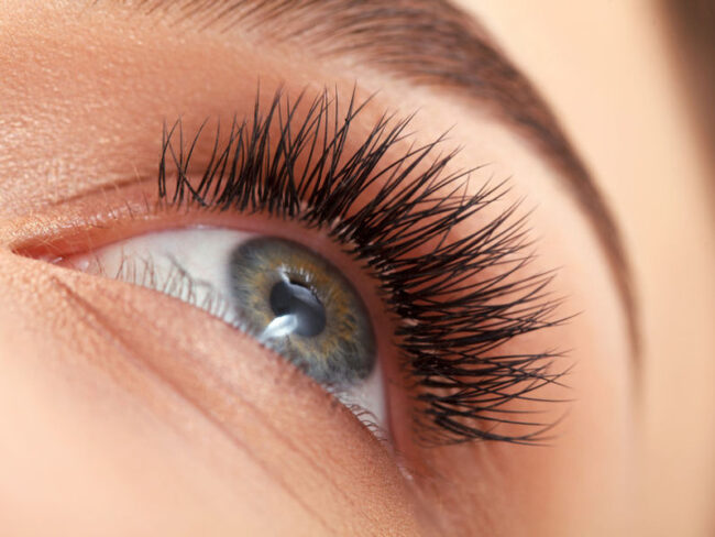 Choose the Best Eyelash Growth Serum Blog - National Salon Resources
